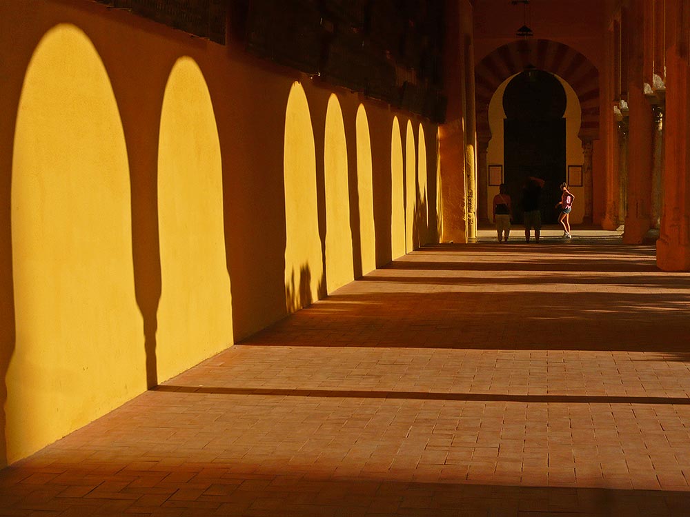 Galerías del Patio de los Naranjos. Mezquita de Córdoba.