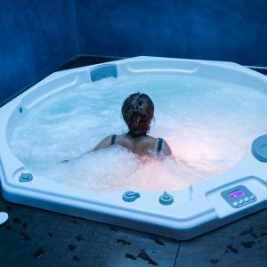 Jacuzzi Zonas Comunes 02